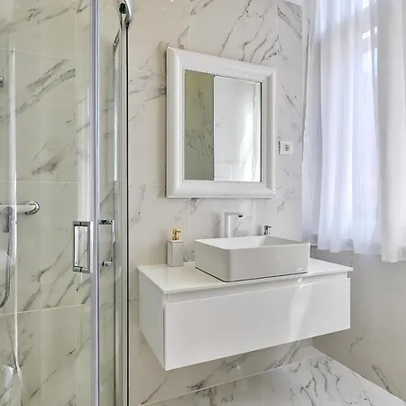 Apartamento Collins Amethyst Center