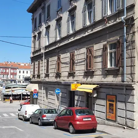 Collins Amethyst Center *